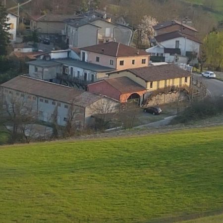 Agriturismo Di Sordiglio Casina Bagian luar foto